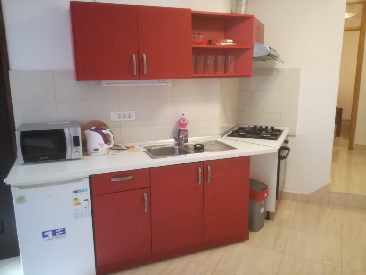 Apartment Ana 2 Sveti Filip i Jakov Eksteriør billede